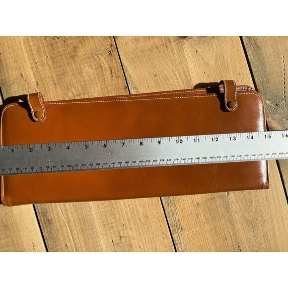 Vintage Men's Neck Tie Holder. Tan genuine Cow Hide. Travel Case. Snap Closure. - Picture 6 of 7